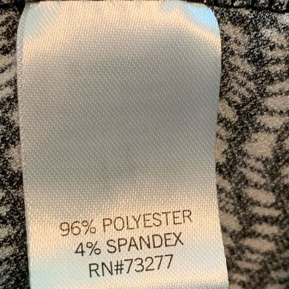 APT 9 Dress Women’s XS Black White Print Short cuffed Sleeve Faux Wrap Medium. - Picture 9 of 15